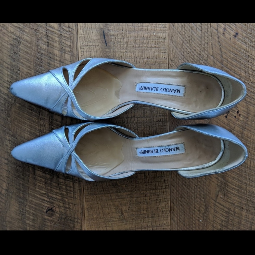 Manolo Blanik Metallic Silver Heels